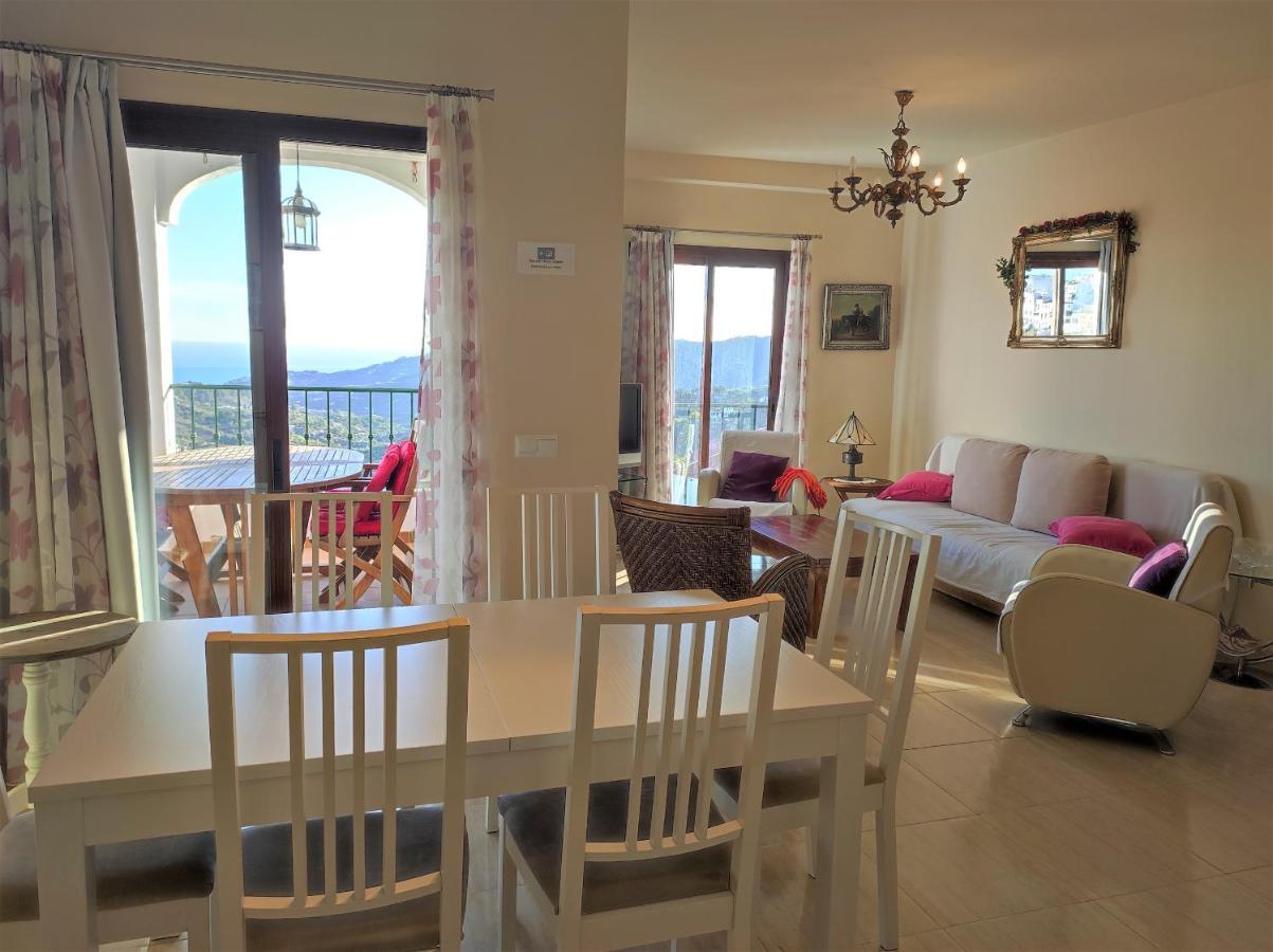 Lovely 2 Bedroom Apartment With Sea View, Frigiliana Kültér fotó