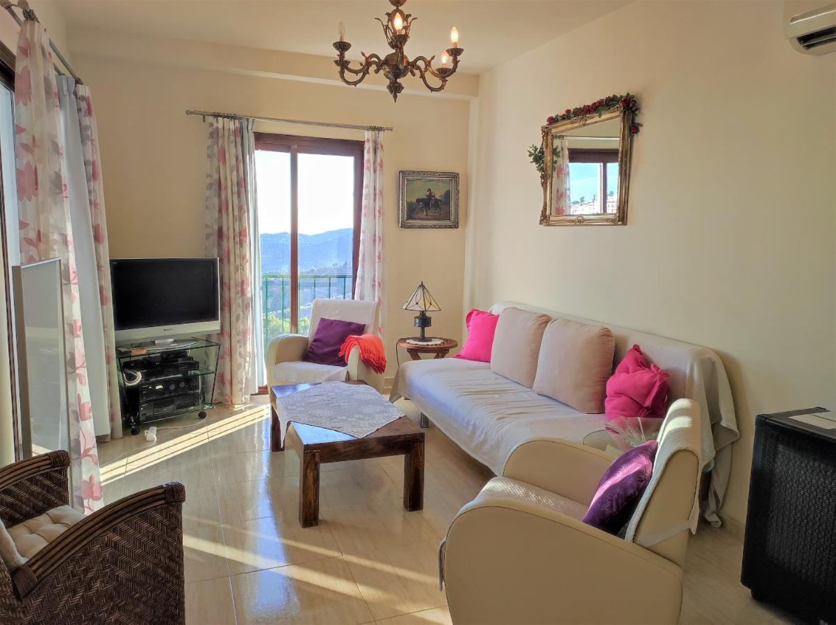 Lovely 2 Bedroom Apartment With Sea View, Frigiliana Kültér fotó